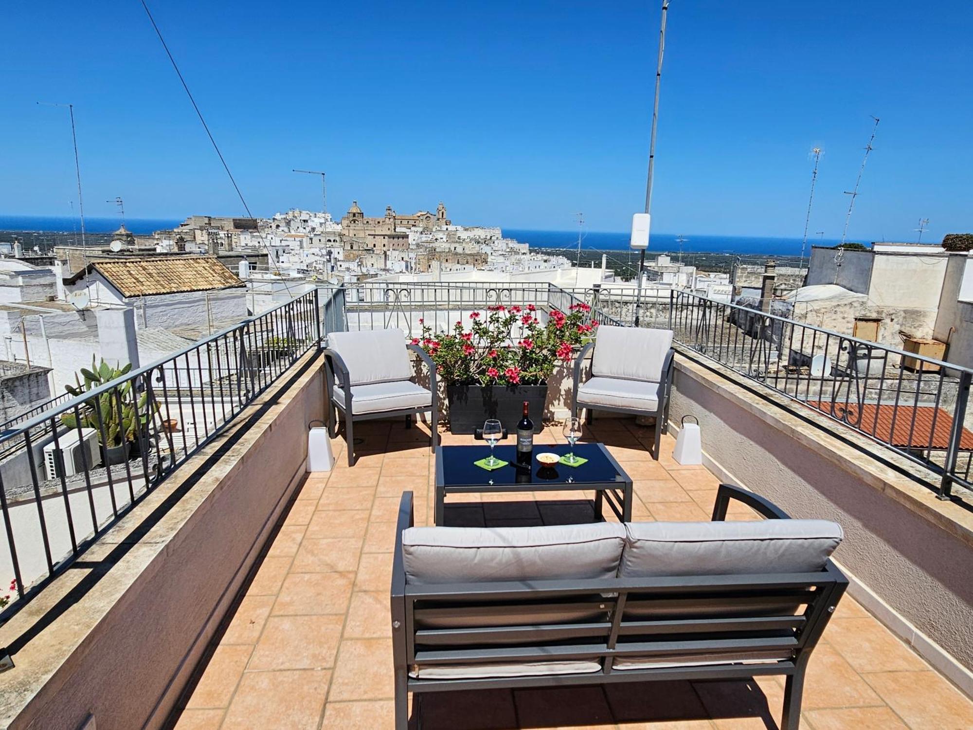 אוסטוני Casa Josephina - Three Level Stone Home With Balcony, 2 Roof Terraces & Sea Views חדר תמונה